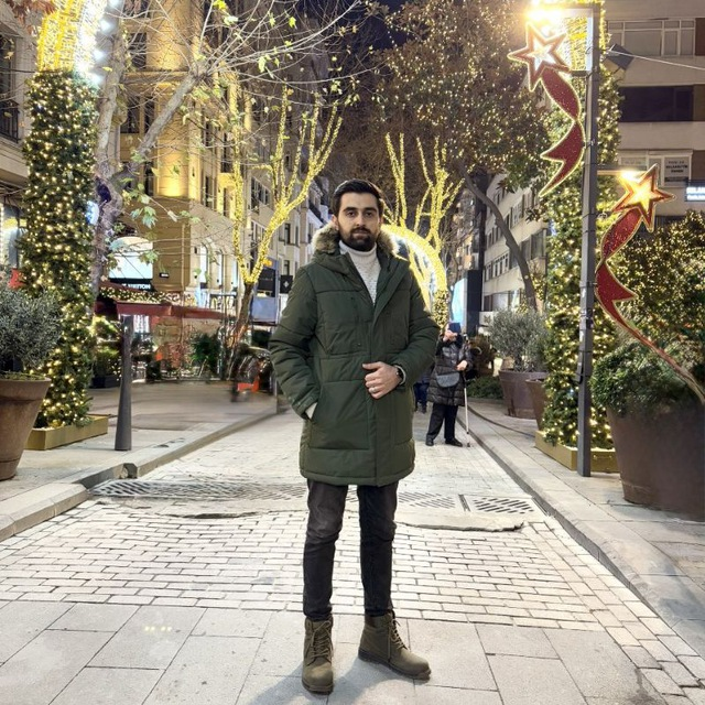 Reza Vaez